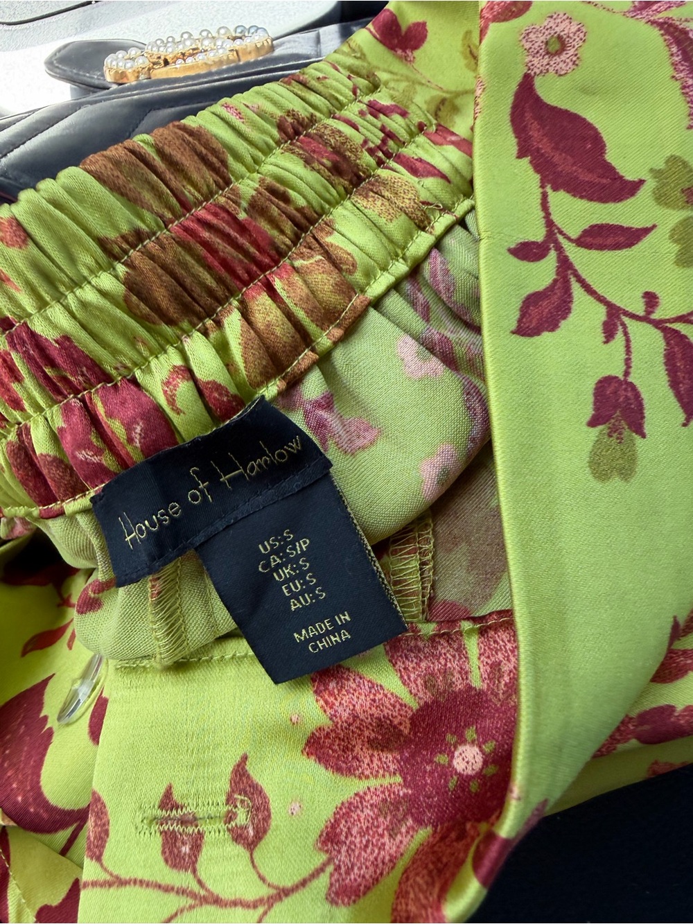 House of Harlow 1960 Lime Green Wide-Leg Pants with Red Paisley Print. Size Med - Picture 2 of 6